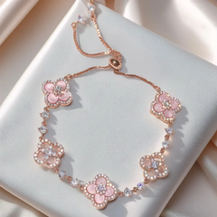 Four Leaf clover Rose Bracelet