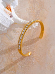 Elan Crystal Cuff