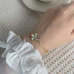 Zircon Inlaid Flower Bracelet (18K Gold Plated)