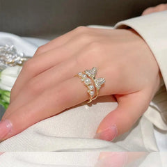 Zircon Pearl Adjustable Ring